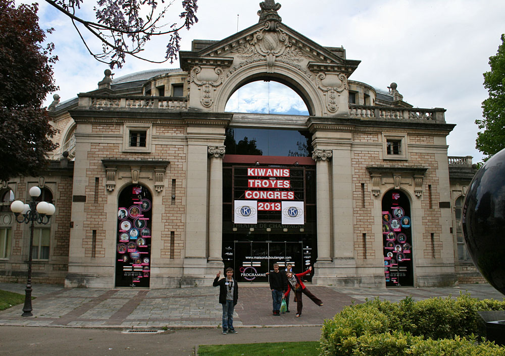 Le CKPM au Congrès National du Kiwanis mai 2013 : Théâtre de Champagne.