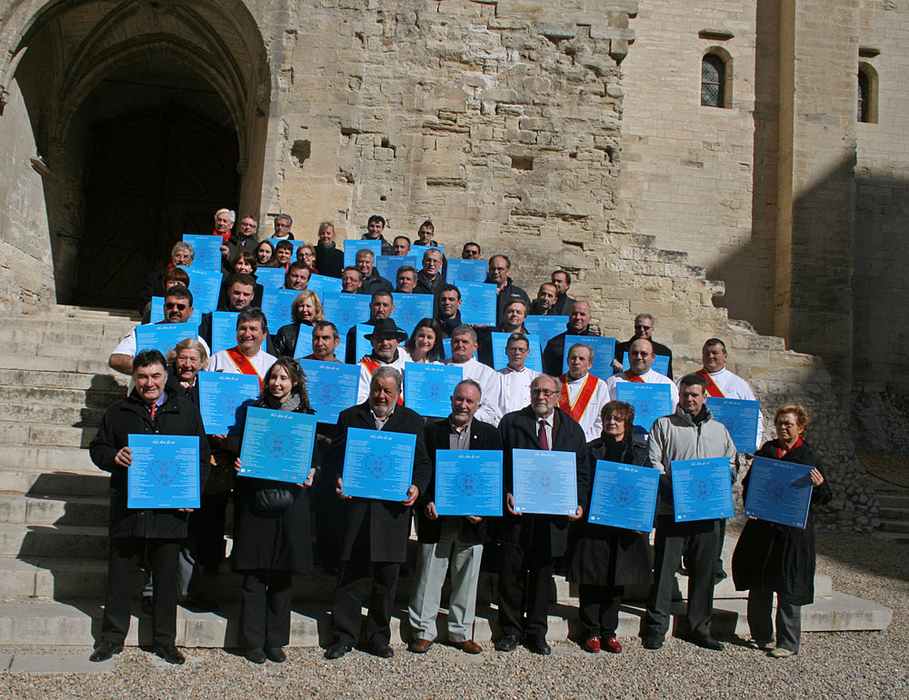 La 100ème toile du Don de Soi au Palais des Papes d'Avignon