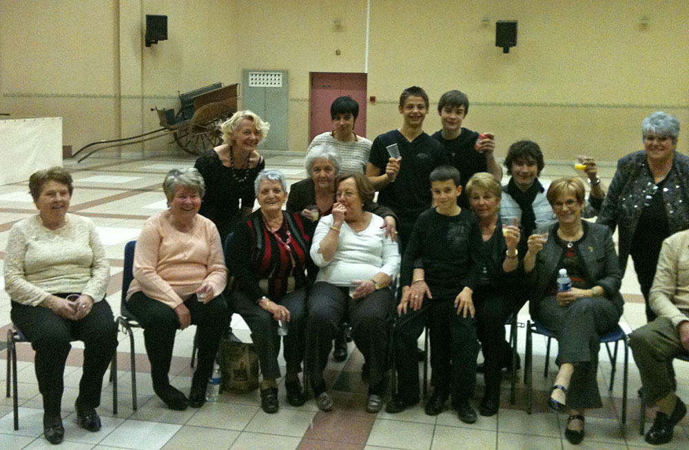 Le CKPM et les filles du club Kiwanis de Beaumes au Loto à Beaumes-de-Venise le dimanche 27 février 2011.